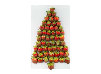 Christmas Tree Dipped Strawberry Platter (Medium; Serves 15-25)